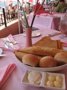 女２２歳。野望があります。 border=