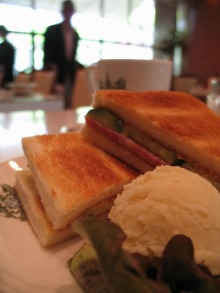 女２２歳。野望があります。