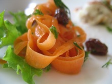 女２２歳。野望があります。 border=