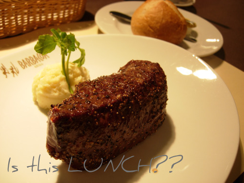 村上萌 -野望あります-